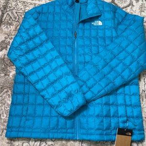 The North Face Men's Vibrant Blue Puffer Jacket